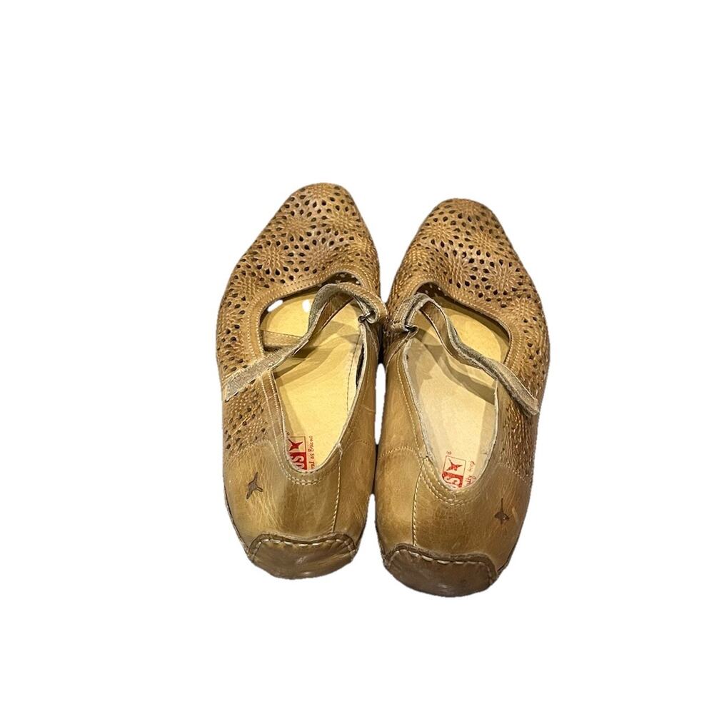 PIKOLINOS Women's Tan Perforated Leather Mary Jane Flats - Picture 3 of 7